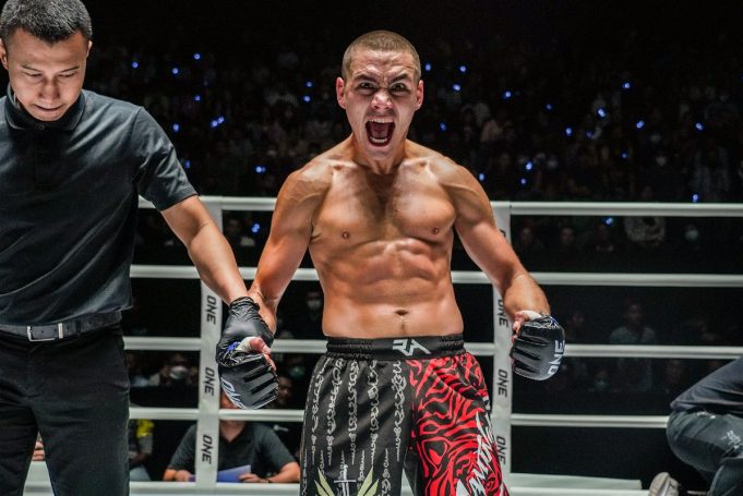 “He’s Taller Than Me and Works in a Kickboxing Style” – Tagir Khalilov Has Someone In Is Vision Who Might Present a Tougher Challenge Than Superlek Kiatmoo9